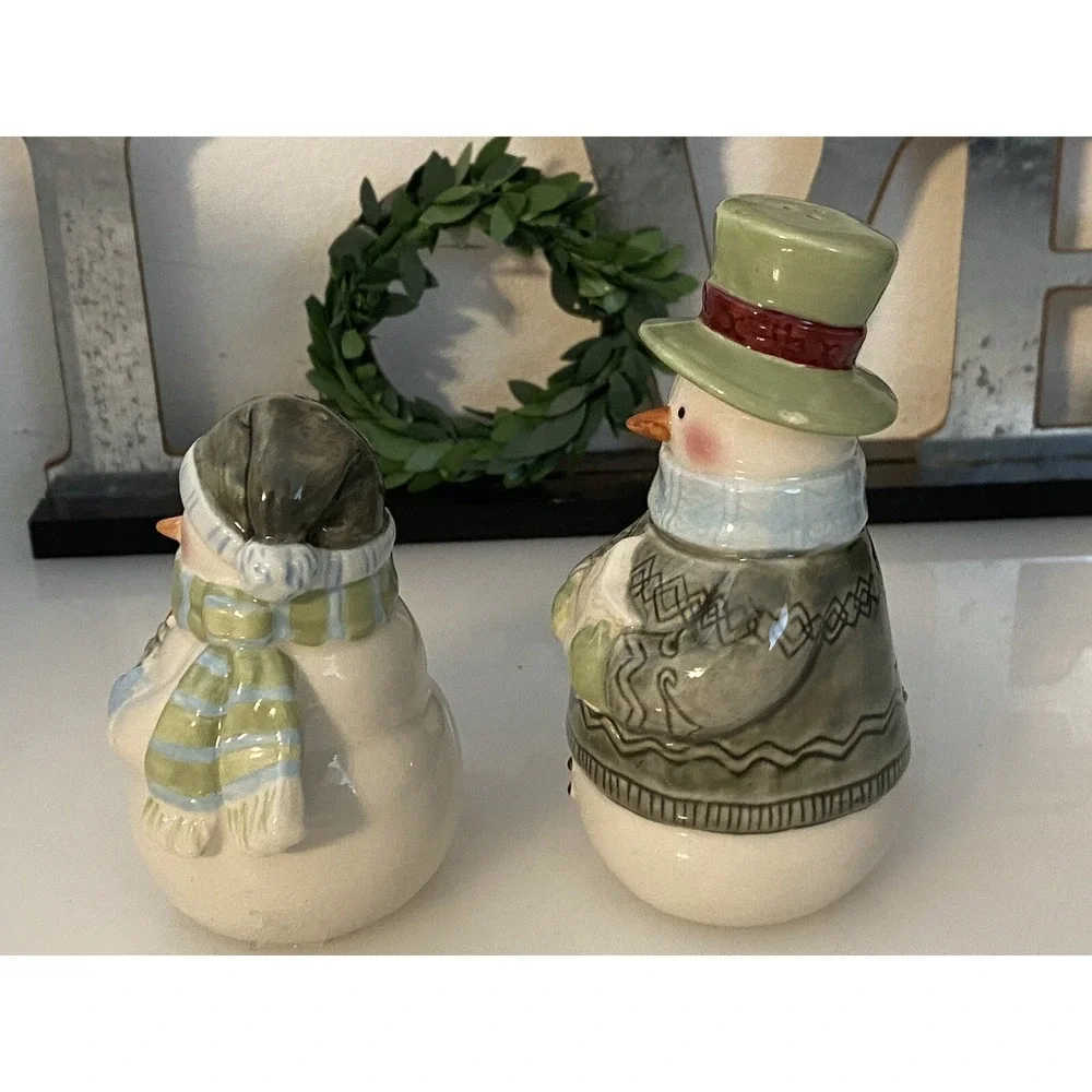 Snowman Salt Pepper Shaker with Caddy 3 pc Set 5.5